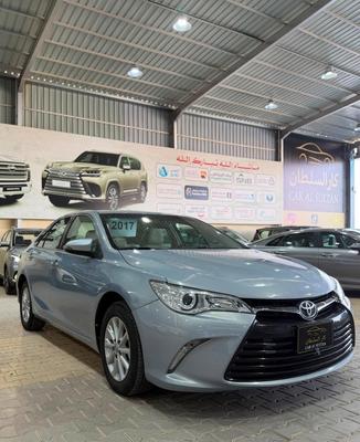 Toyota Camry 2017
