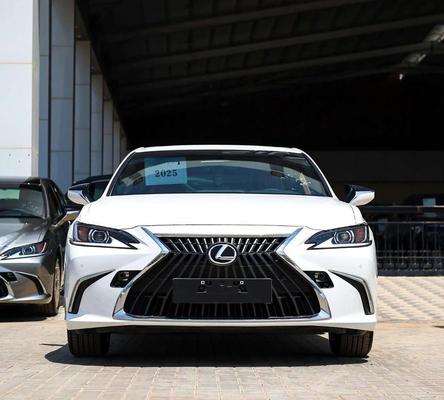 Lexus ES 350 2025
