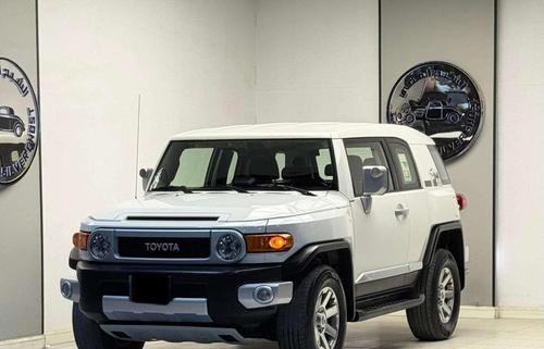 Toyota FJ 2022