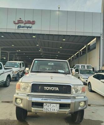 Toyota Land Cruiser 2013