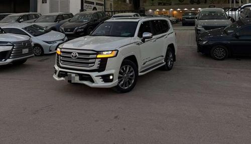 Toyota Land Cruiser 2024