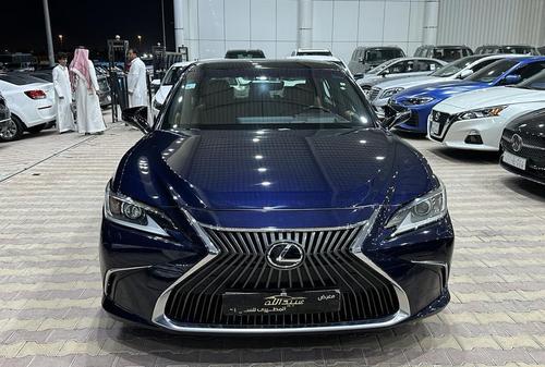 لكزس ES 350 2021
