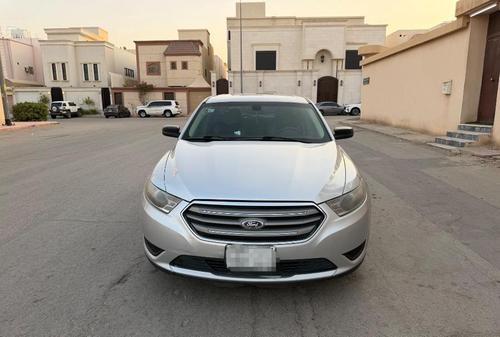 فورد توروس 2015