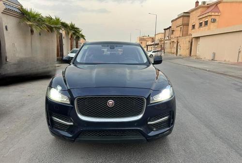 جاكوار ف تيب 2017