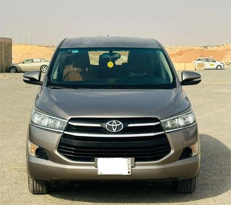 Toyota Innova 2017