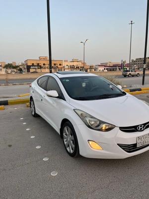 Hyundai Elantra 2013