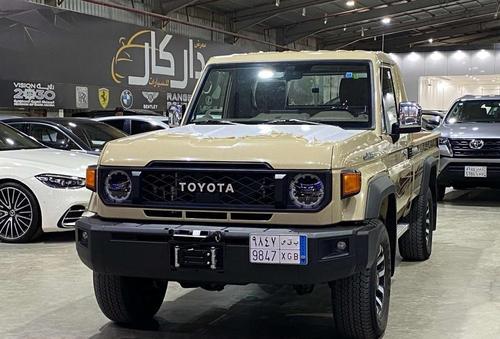 تويوتا لاند كروزر 2025