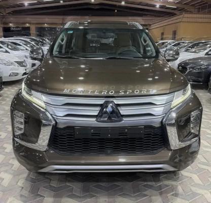 Mitsubishi Montero 2021