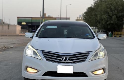 هيونداي أزيرا 2016