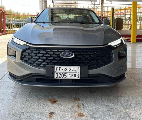 Ford Taurus 2024