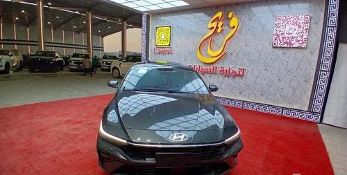 Hyundai Elantra 2025