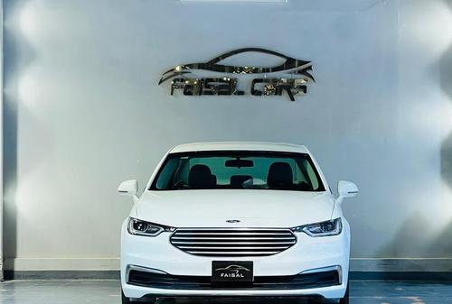 Ford Taurus 2020