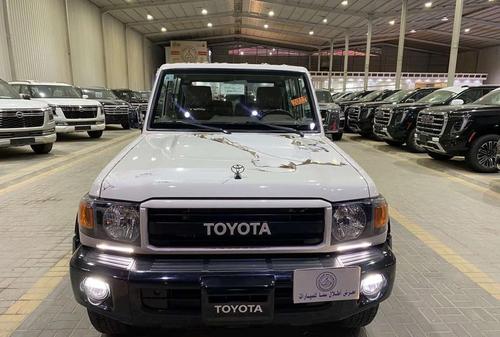 Toyota Land Cruiser 70 2022