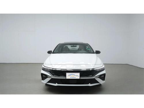 Hyundai Elantra 2025