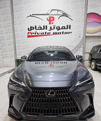 لكزس NX 2025
