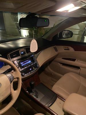 Toyota Avalon 2012