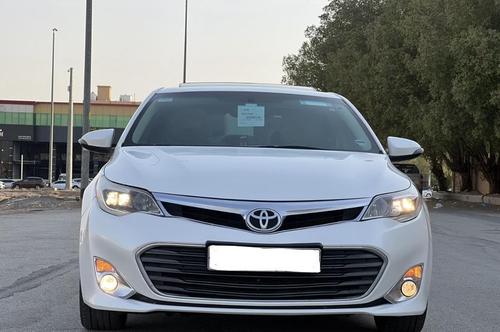 تويوتا كامري 2015