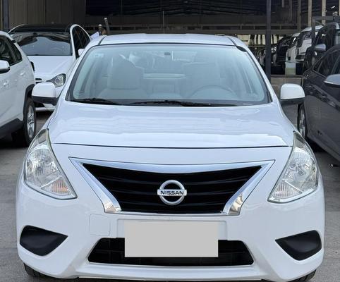 Nissan Sunny 2022