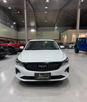 Geely Emgrand 5 2025