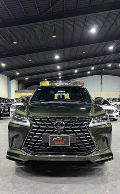 Lexus LX 570 2021