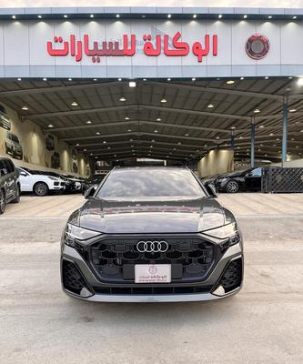 Audi Q8 2025
