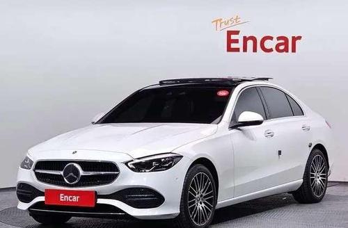 Mercedes 200 2022