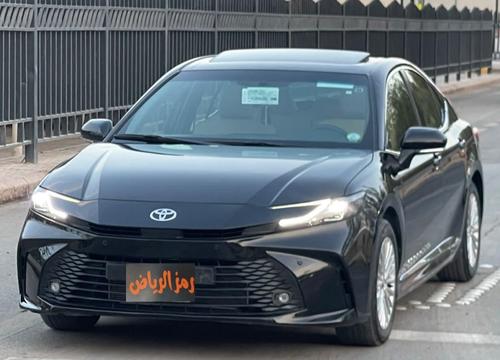 تويوتا كامري 2025