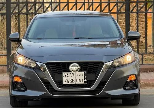 Nissan Altima 2022