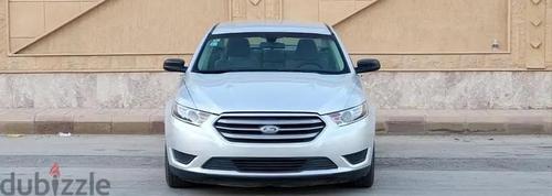 Ford Taurus 2015