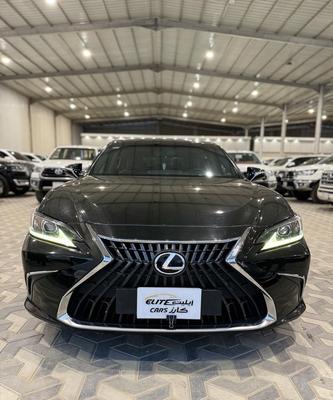 Lexus ES 350 2023