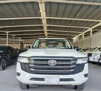 Land Cruiser Toyota 2022 Riyadh White 7128384 - Car For Sale | Hatla2ee ...