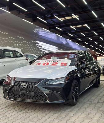 لكزس ES 350 2025