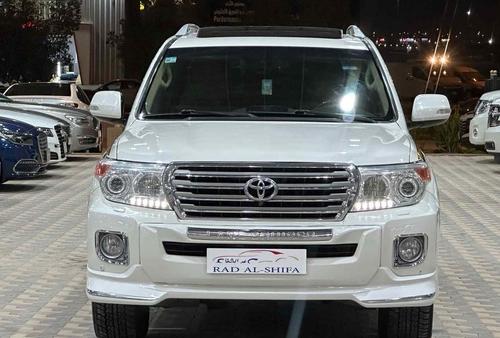 Toyota Land Cruiser 2015