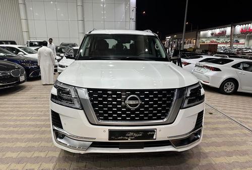 نيسان أخرى 2022