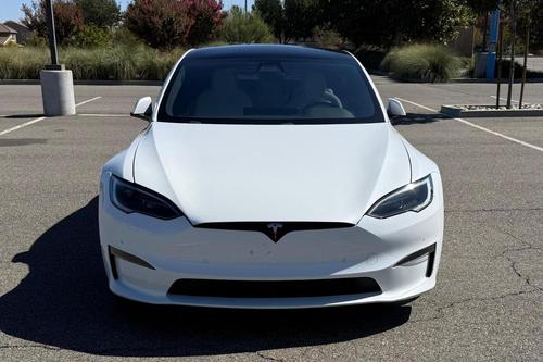 Tesla Model S 2022