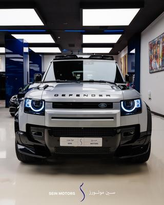 Land Rover Defender 2024