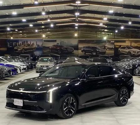 Kia K8 2025