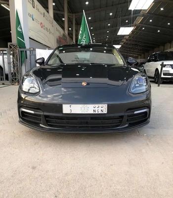 Porsche Panamera 2018