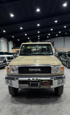Toyota Land Cruiser 2016