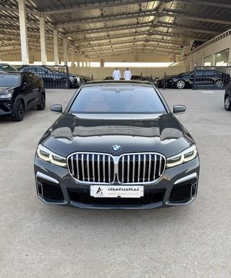 BMW 730 2020