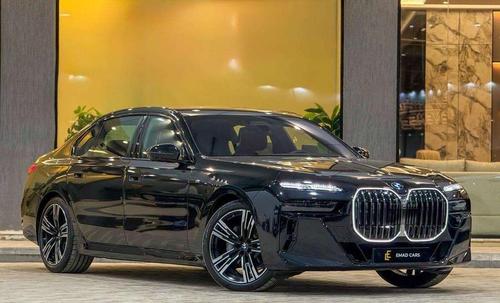 BMW 735 2026