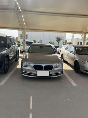 BMW 750 2014