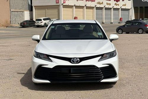 Toyota Camry 2023