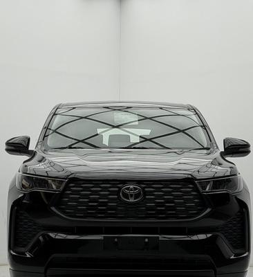 Toyota Innova 2024