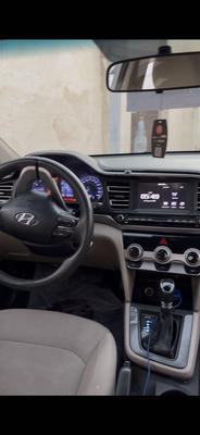 Hyundai Elantra 2020