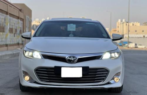 Toyota Avalon 2013
