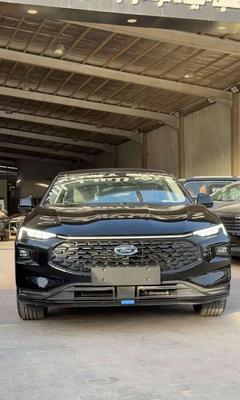 Ford Taurus 2025