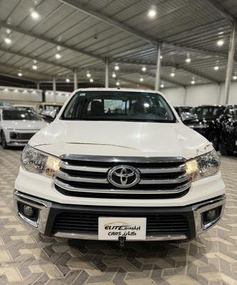 Toyota Hilux 2021