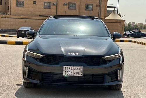 Kia K5 2025