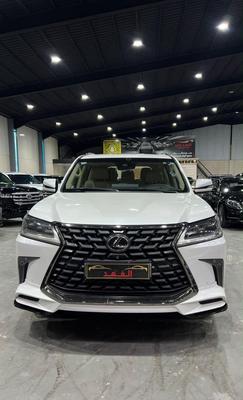 Lexus LX 570 2021